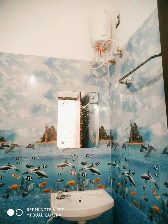 Bluemoon Homestay ปอนดิเชอรี ภายนอก รูปภาพ